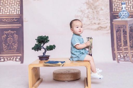 清远宝宝自闭症的早期症状